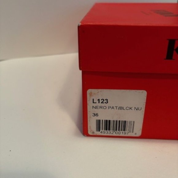 Fidji patent leather and suede pointed toe booties size 6 - Picture 9 of 9